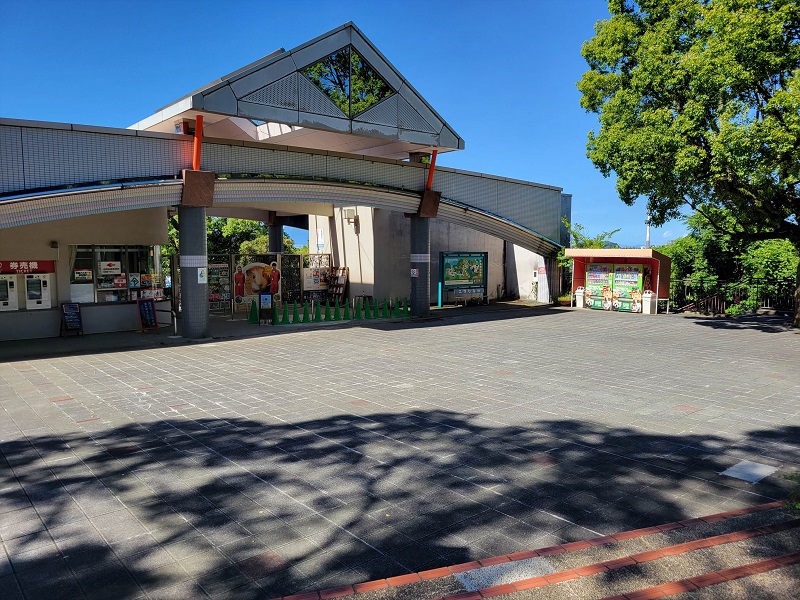建物外観｜大牟田市動物園